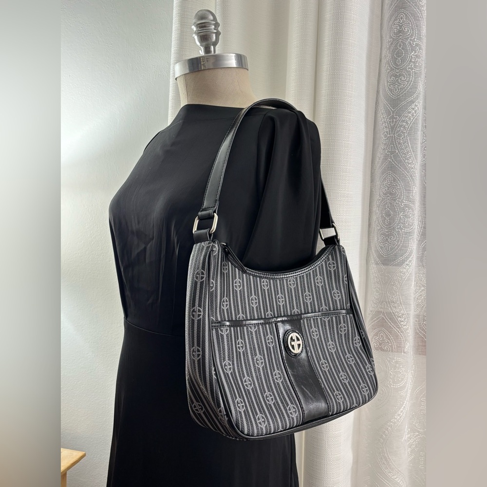 Giani Bernini Black and Gray Shoulder Bag, EUC